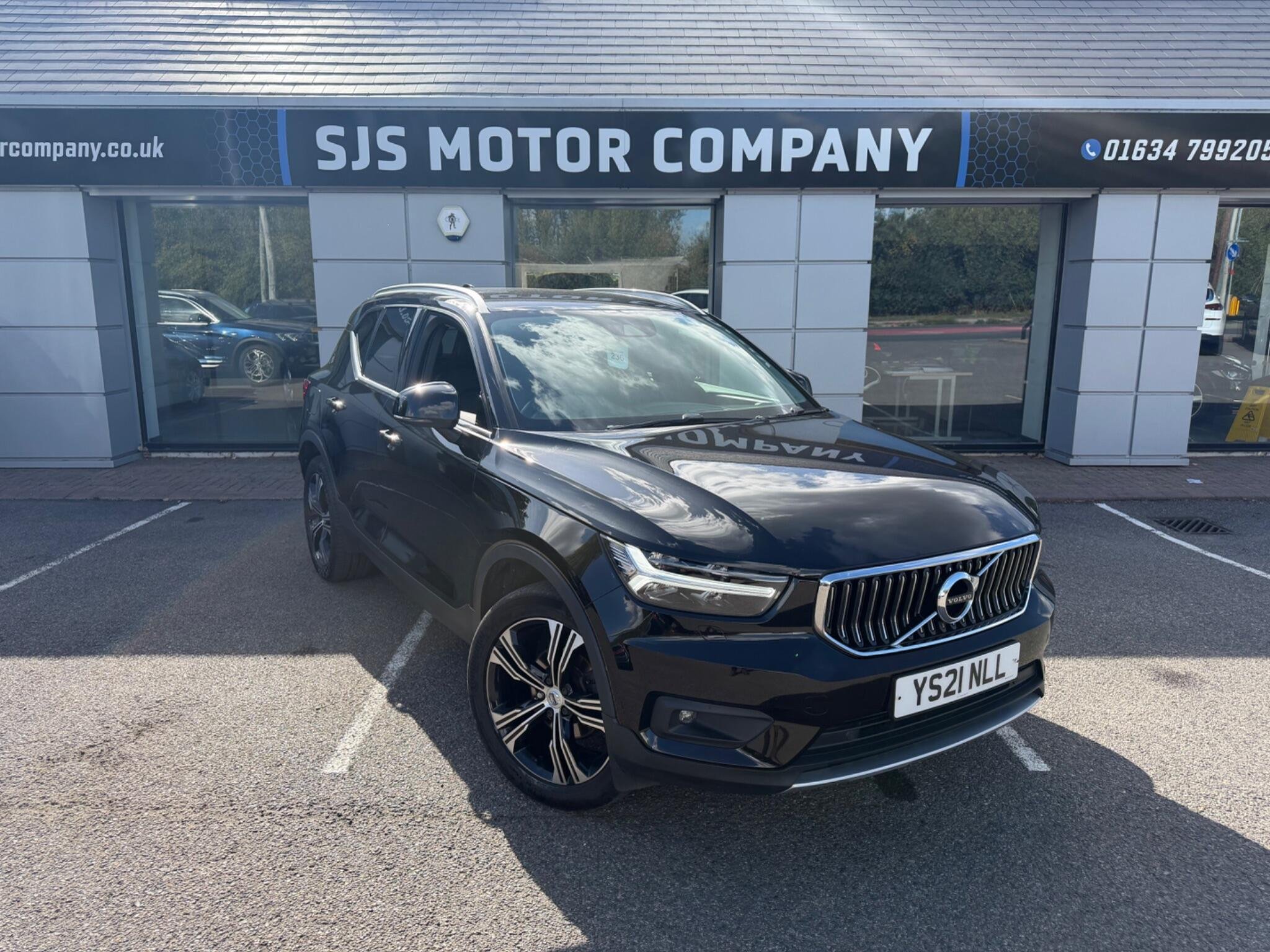 2021 Volvo XC40